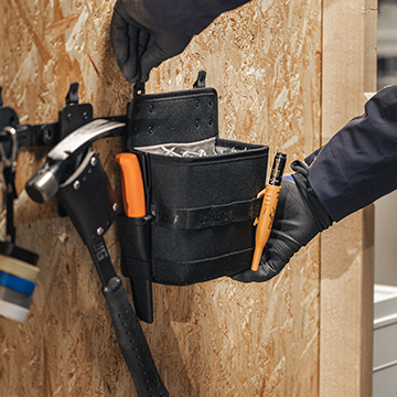 Illustration showing the Blåkläder ToolRig ecosystem, with tools/equipment arranged in a structured layout.